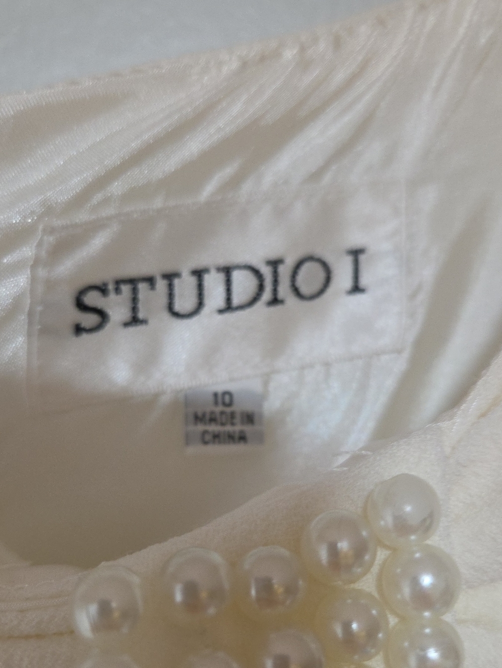 Mini Dress in White - Picture 4 of 8